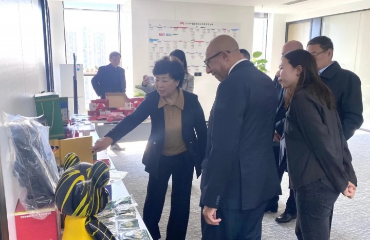 推动青少年 推动青少年